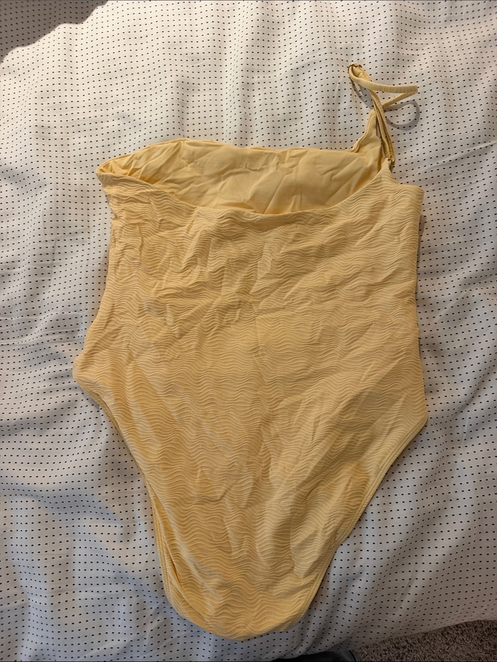 Monday swimwear one shoulder one piece - Picture 2 of 3